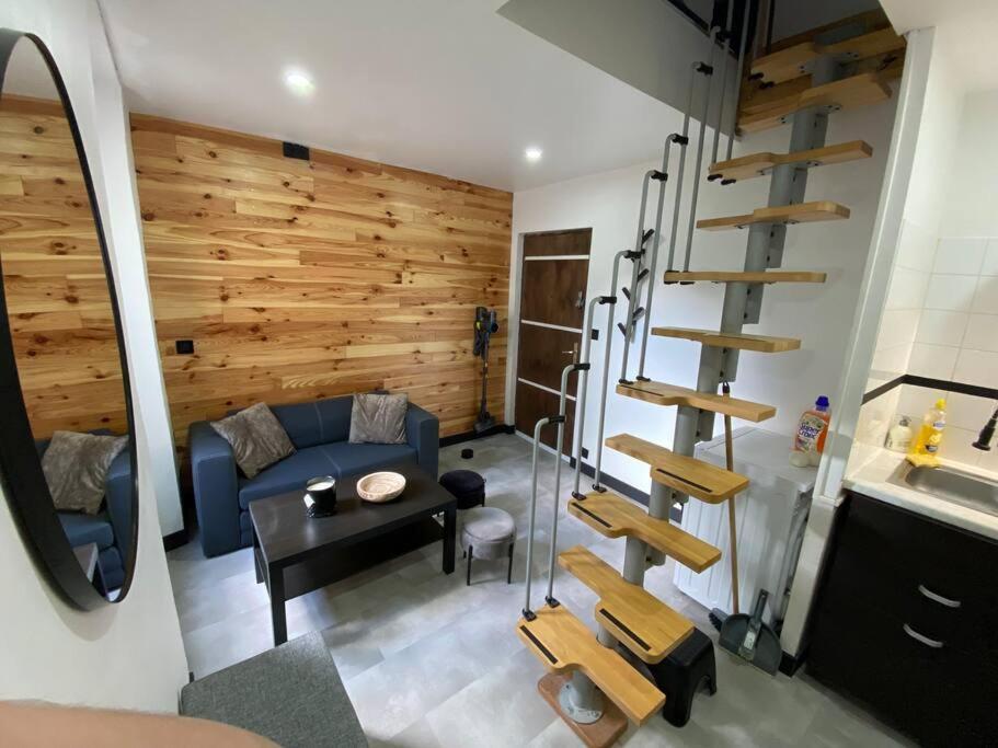 شقة Petit Duplex Cocooning Férel المظهر الخارجي الصورة