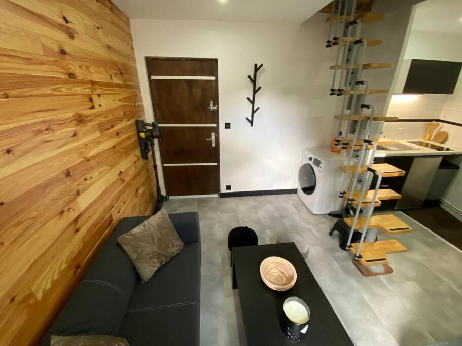 شقة Petit Duplex Cocooning Férel المظهر الخارجي الصورة